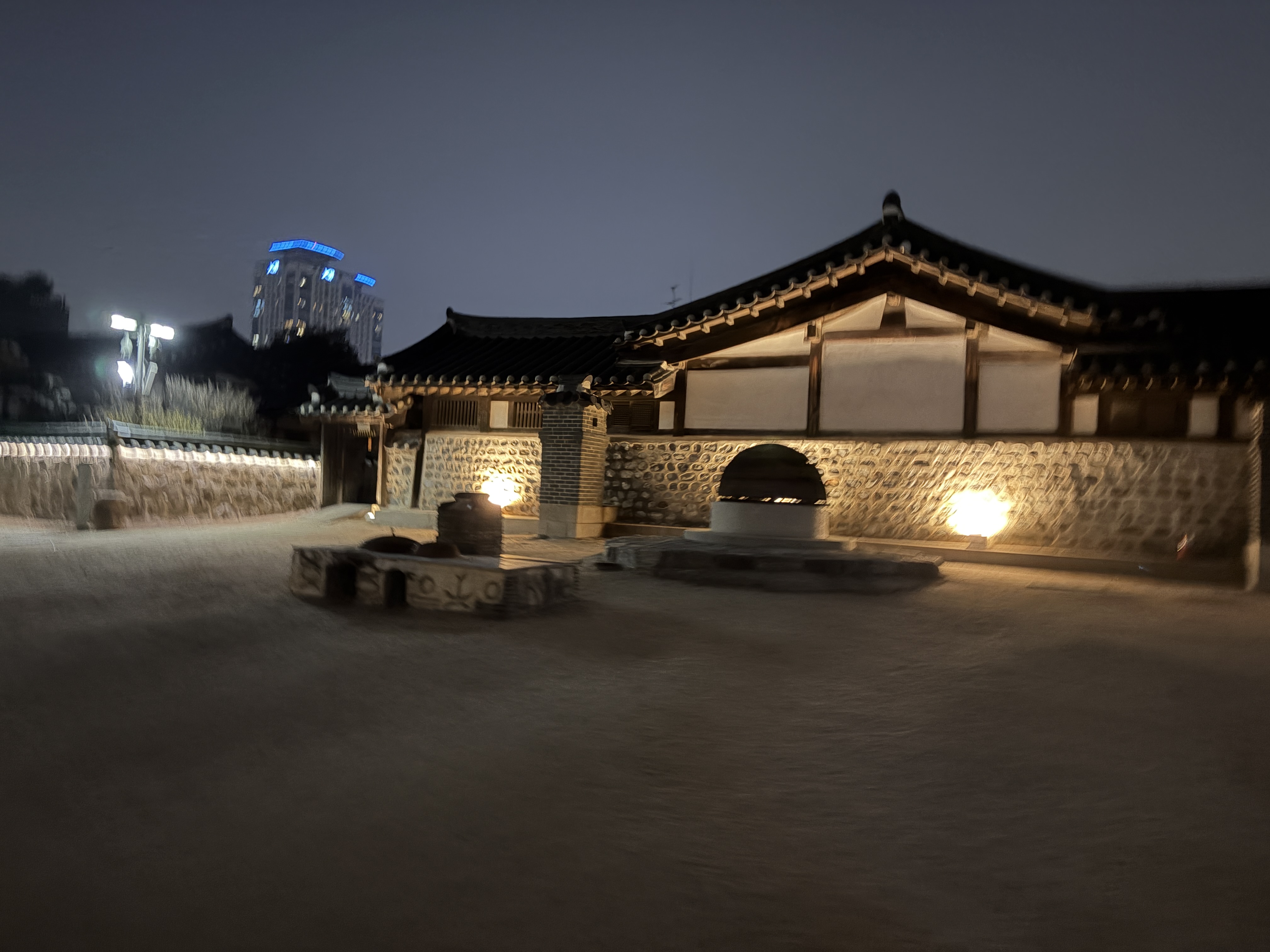 Namsangol Hanok Village